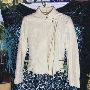 Zara textured off white zipper moto biker jacket, gold details, adjustable waist